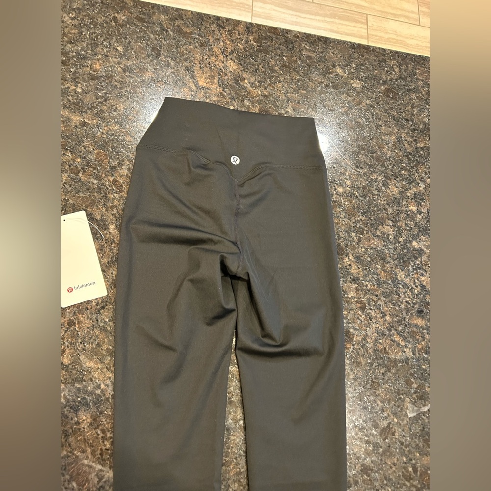 Black lululemon leggings